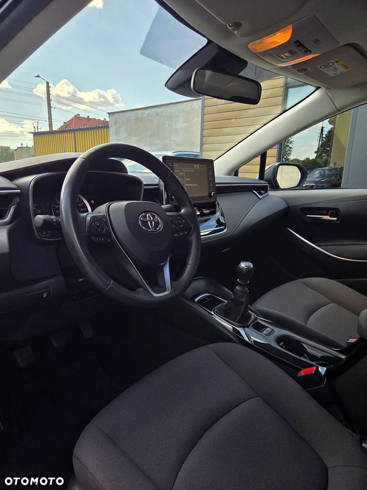 Toyota Corolla 1.5 Comfort - 15