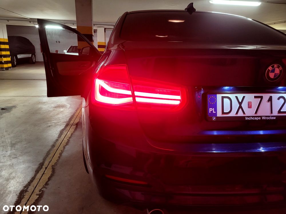 BMW Seria 3 318d Advantage - 19