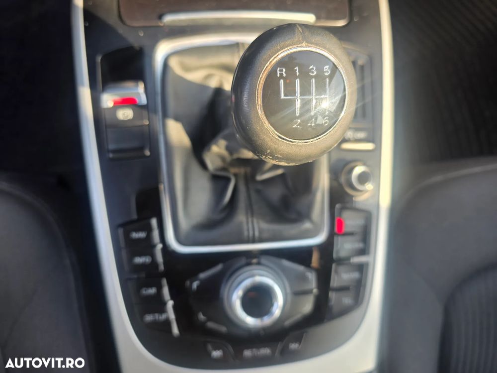 Audi A4 Limuzina 2.0 TDI DPF Attraction - 6