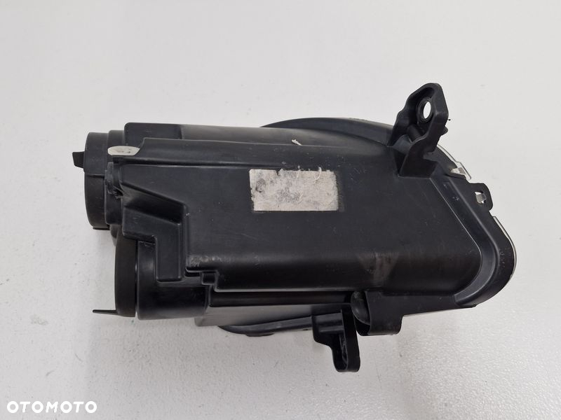 FIAT 500L 500 L HALOGEN LEWY PRZÓD LAMPA PRZECIWMGIELNA LEWA PRZEDNIA 47510748 - 8