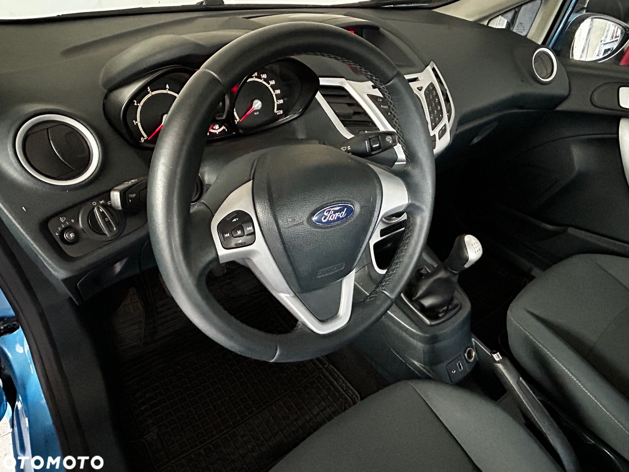 Ford Fiesta 1.25 Ambiente - 18