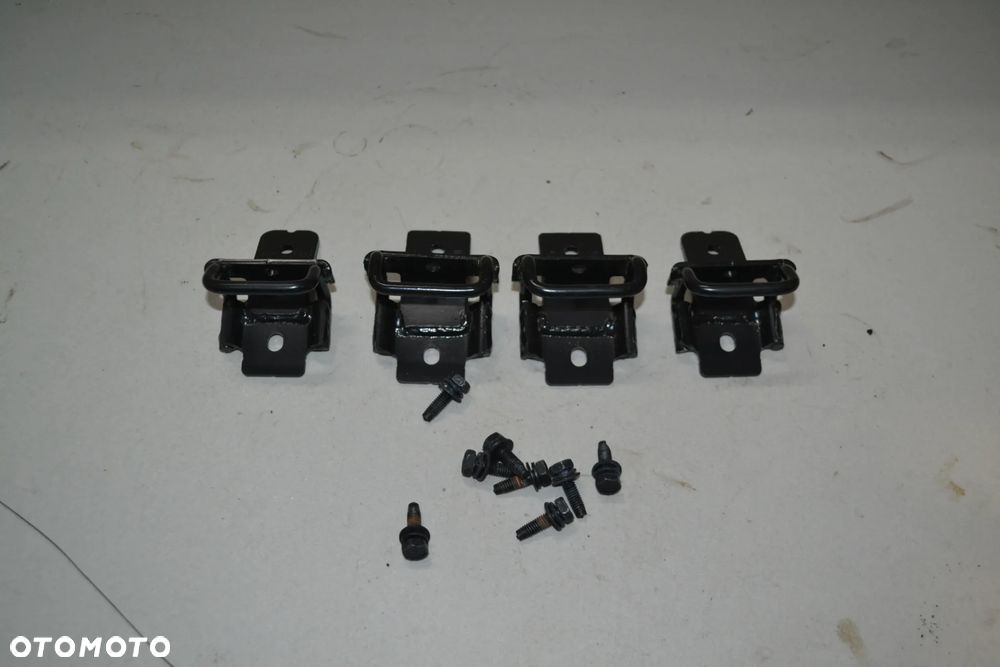 KIA CEED II MOCOWANIE UCHWYTY FOTELIKA ISOFIX TYŁ TYLNE KOMPLET - 1