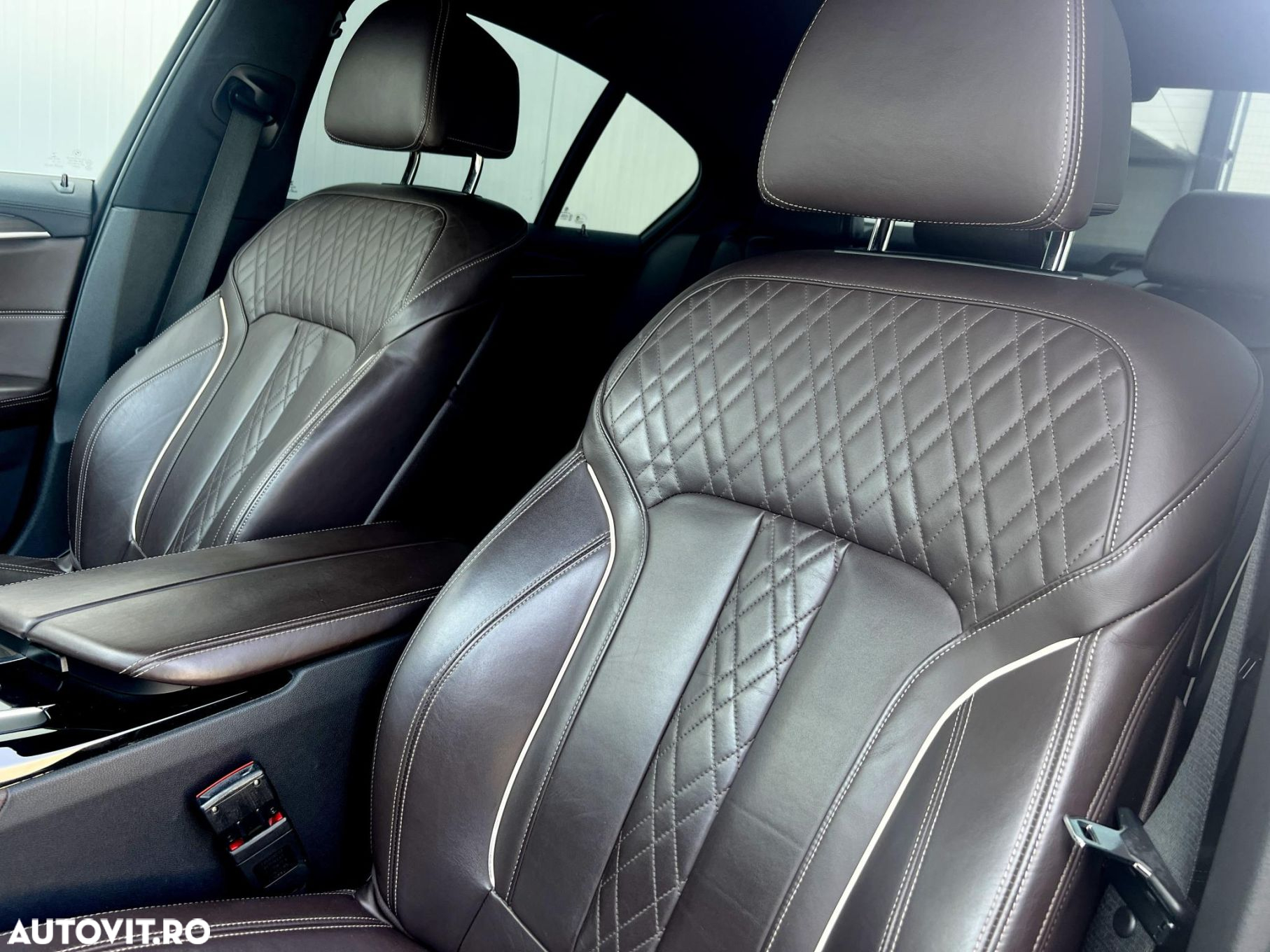 BMW Seria 5 - 34