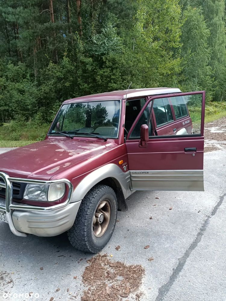 Hyundai Galloper LWB7 3.0 V6 - 19