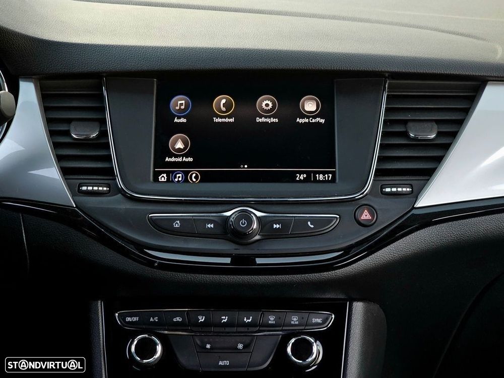 Opel Astra 1.2 T Design & Tech S/S - 9