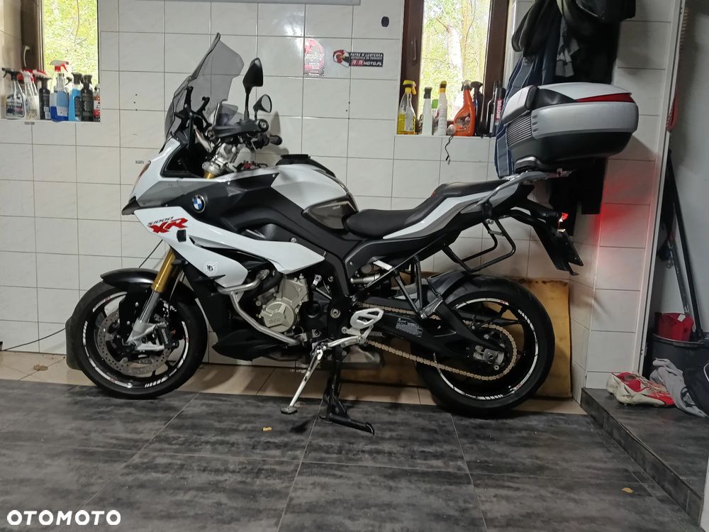 BMW XR - 20