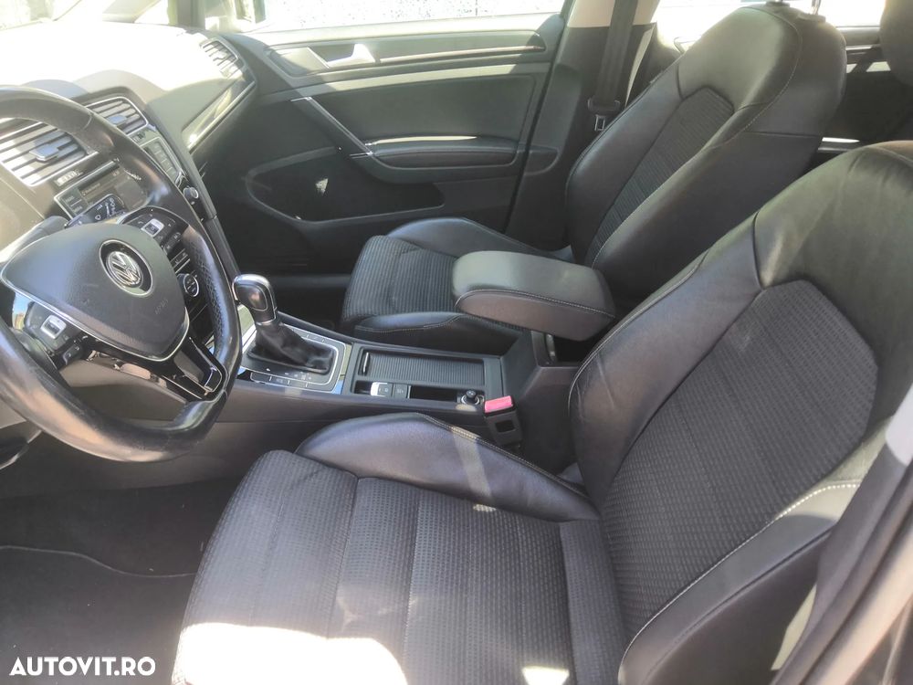 Volkswagen Golf 2.0 TDI (BlueMotion Technology) DSG Highline - 6