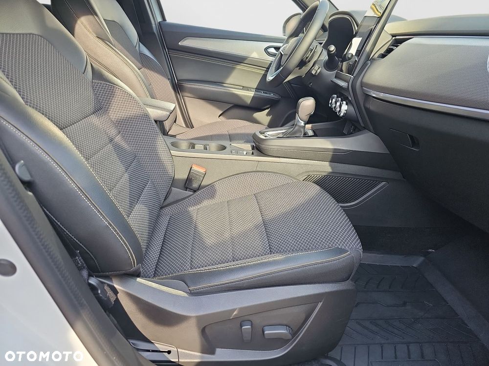 Renault Arkana 1.3 TCe mHEV Techno EDC - 13