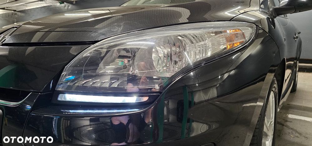 Renault Megane ENERGY TCe 115 Start & Stop Bose Edition - 15