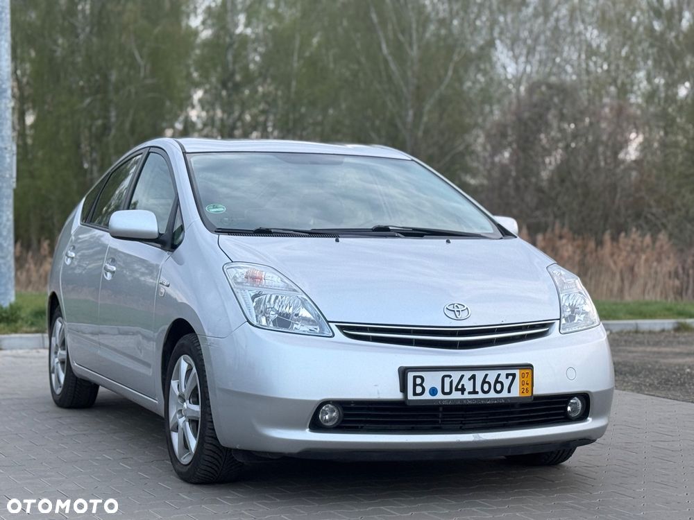 Toyota Prius 1.5 VVT-i Sol (nav) - 3