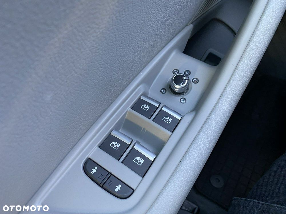 Audi A4 Allroad 2.0 TDI Quattro S tronic - 13