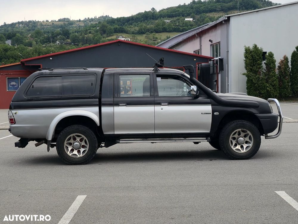 Mitsubishi L200 Pick Up 4x4 Intense + - 13