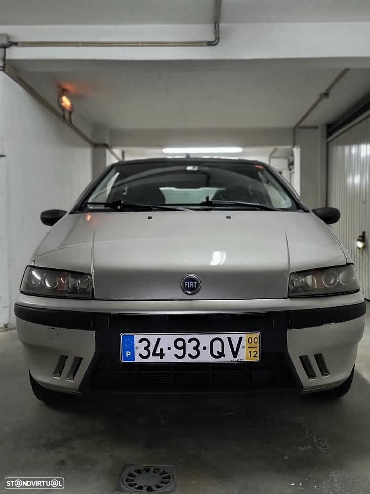 Fiat Punto 1.2 16V ELX - 2