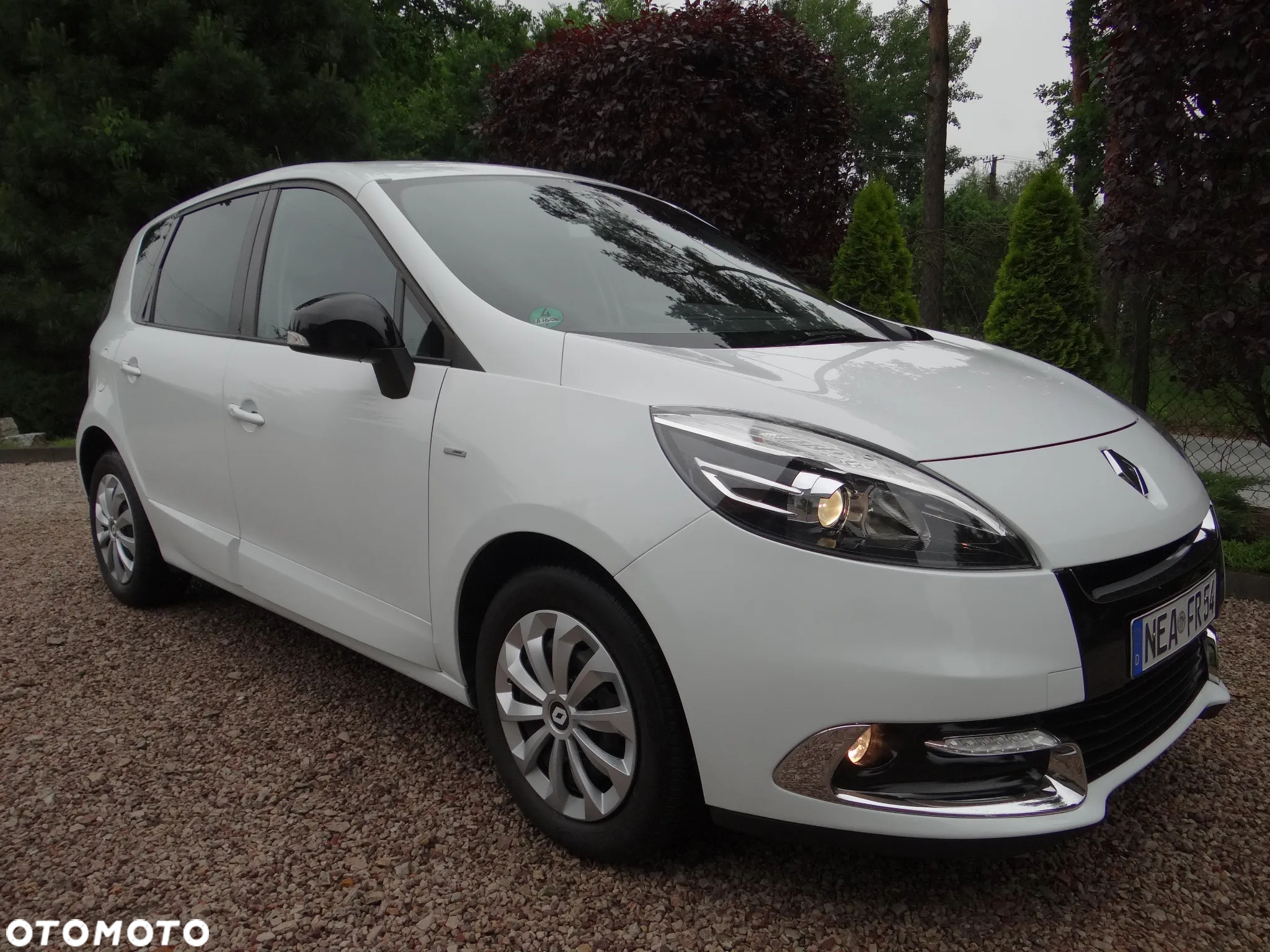Renault Scenic dCi 110 EDC Bose Edition - 3