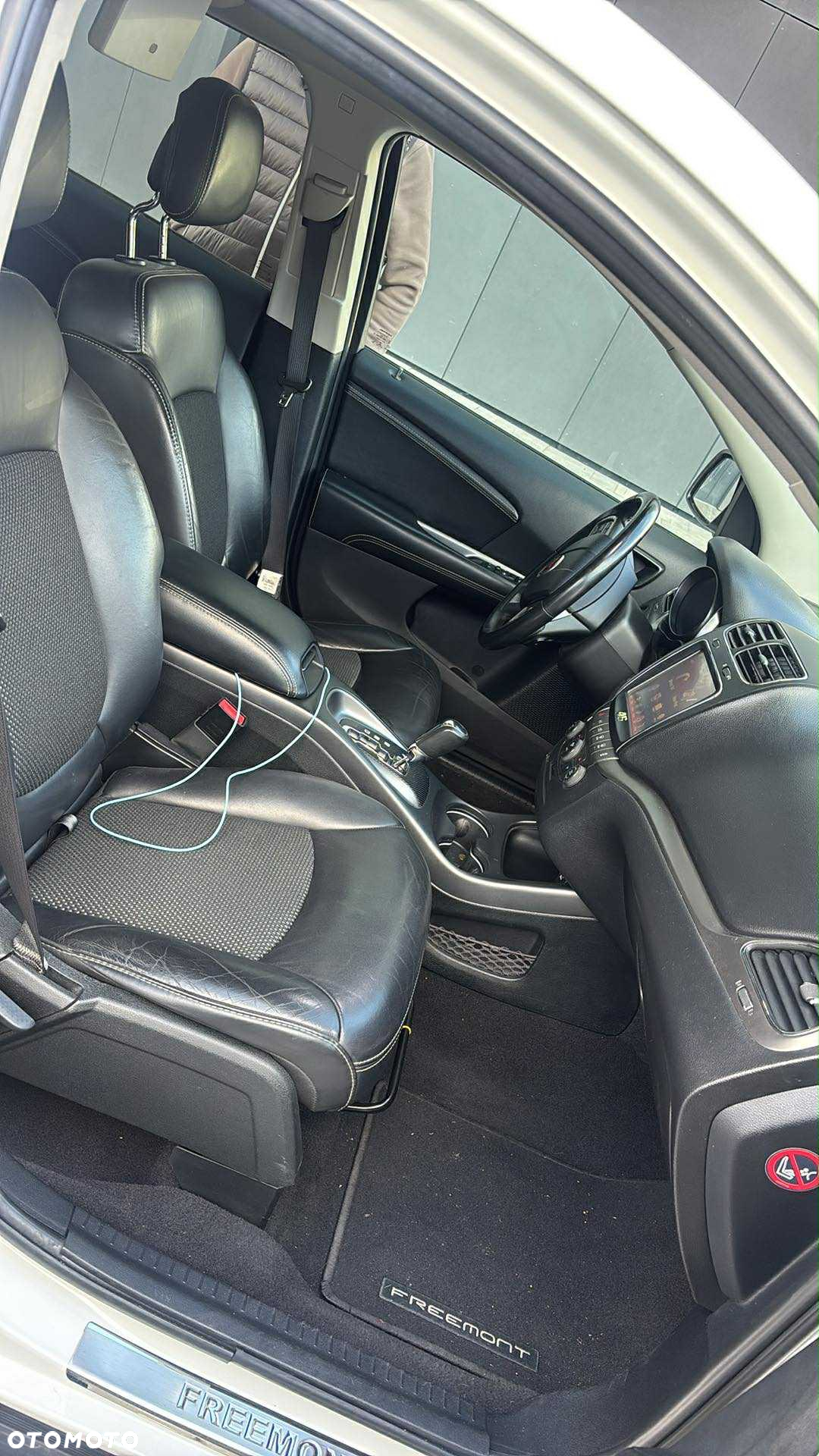 Fiat Freemont 2.0 Multijet 16V DPF Automatik Allrad Cross - 39