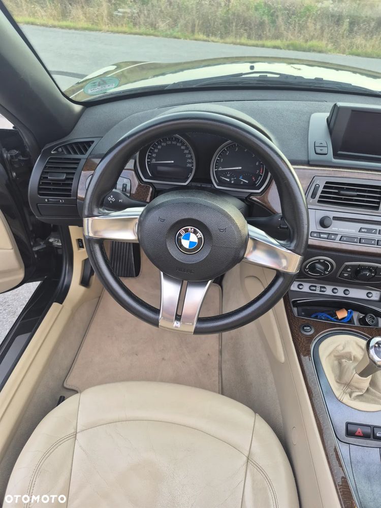 BMW Z4 3.0i - 4