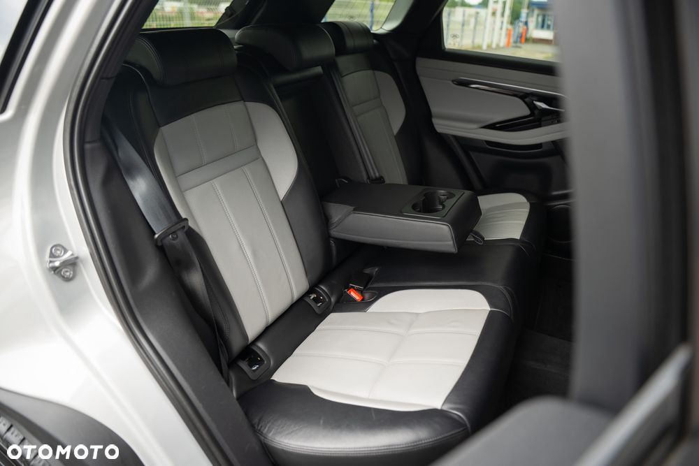 Land Rover Range Rover Evoque D150 R-Dynamic - 36