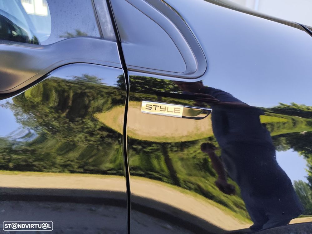 Peugeot 2008 1.6 BlueHDi Style - 16