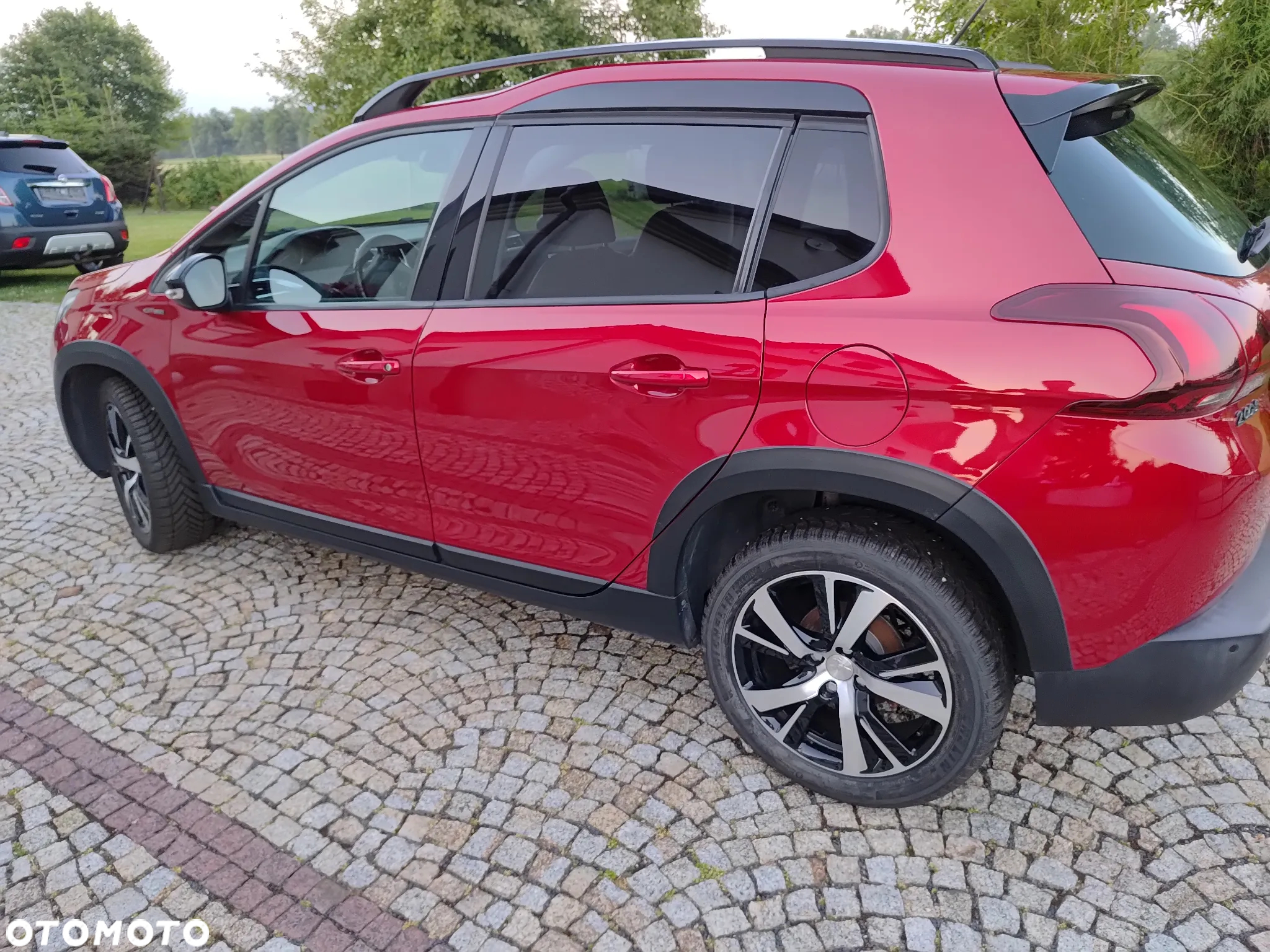 Peugeot 2008 BlueHDi FAP 120 STOP & START GT-Line Edition - 8