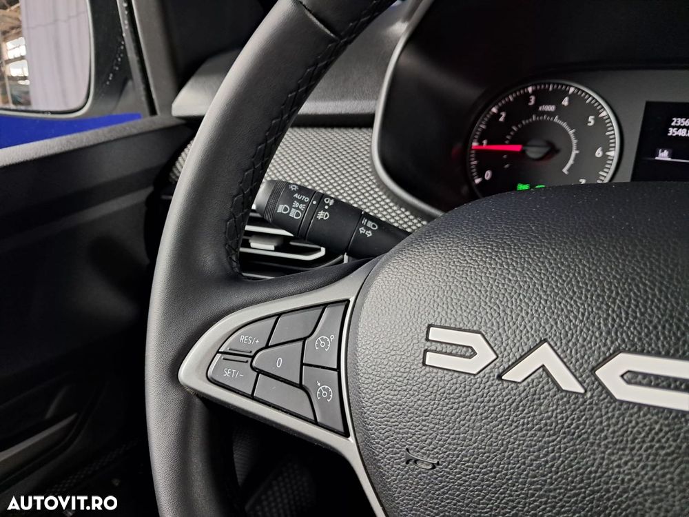 Dacia Sandero - 13