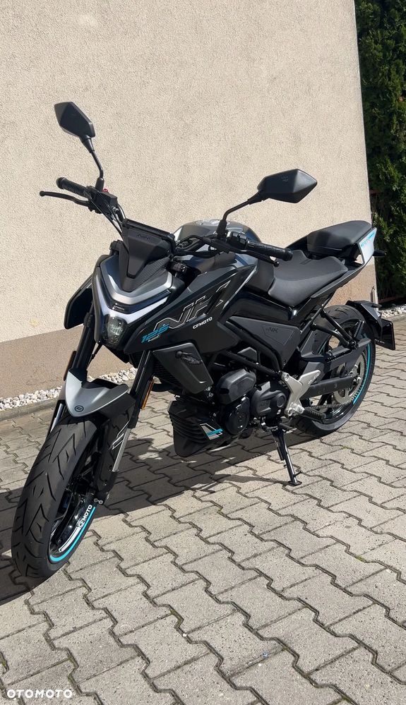 CFMoto NK - 25
