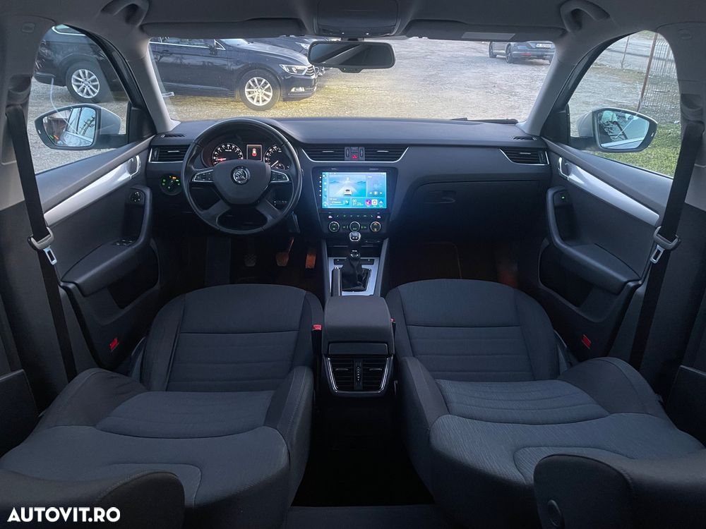 Skoda Octavia - 7