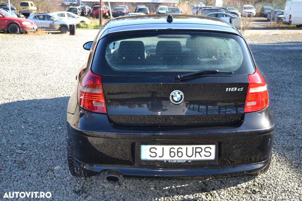 BMW Seria 1 118d - 4