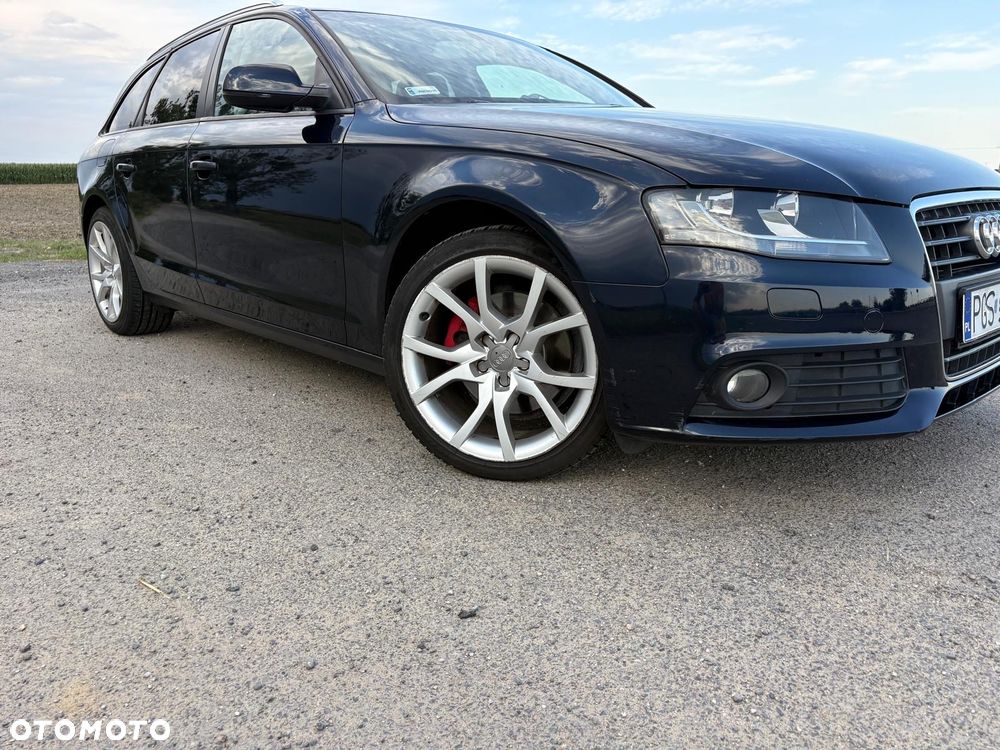 Audi A4 Avant 2009 photo 4