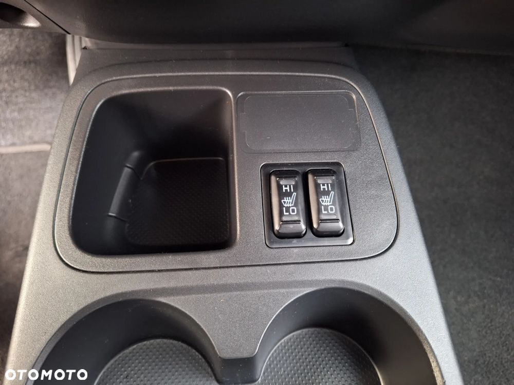 Mitsubishi Space Star 1.2 Clear Tec CVT Edition+ - 21