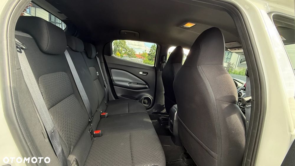 Nissan Juke 1.0 DIG-T N-Connecta DCT - 9