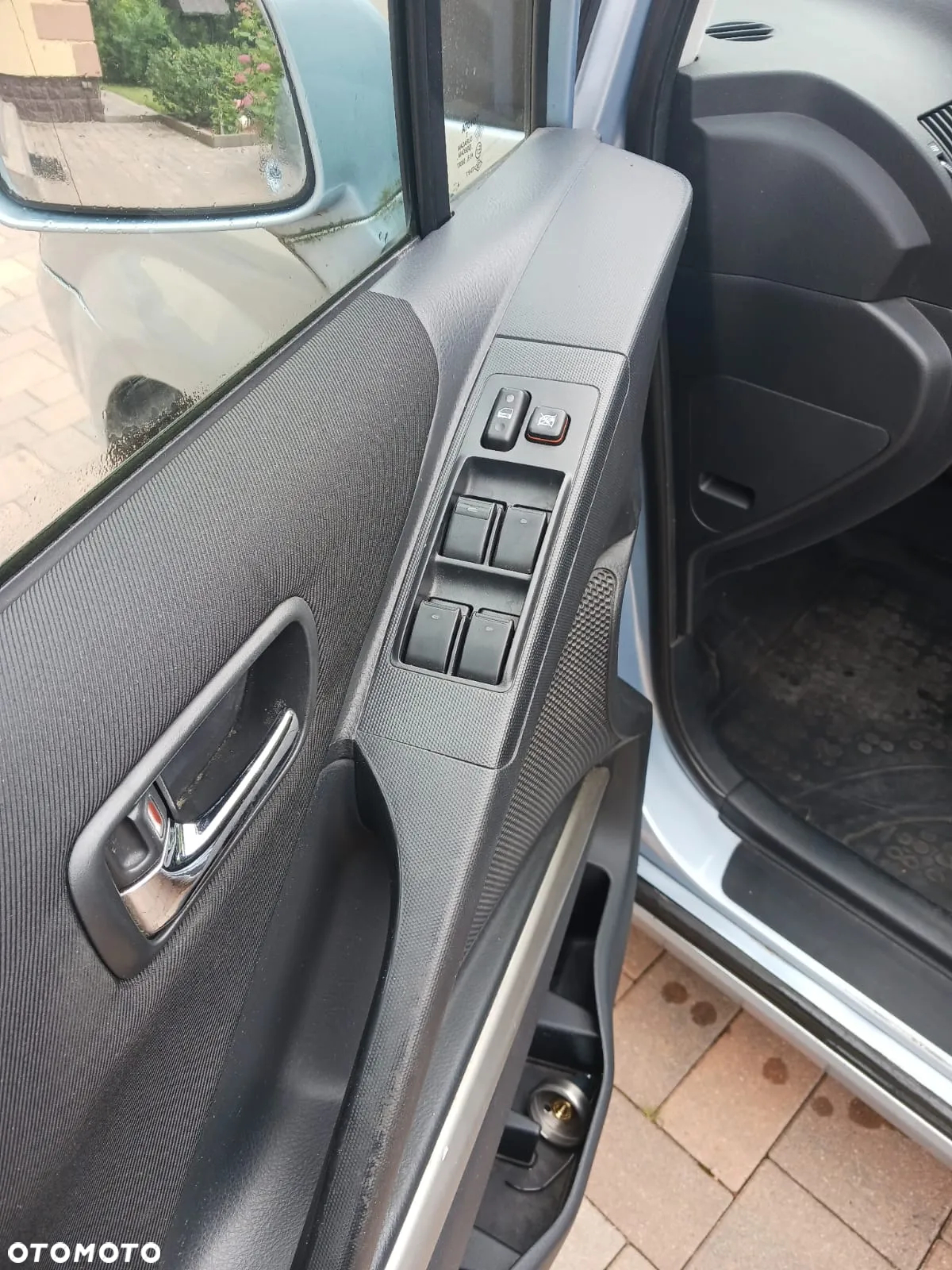 Toyota Corolla Verso 1.8 Prestige + 7os - 8