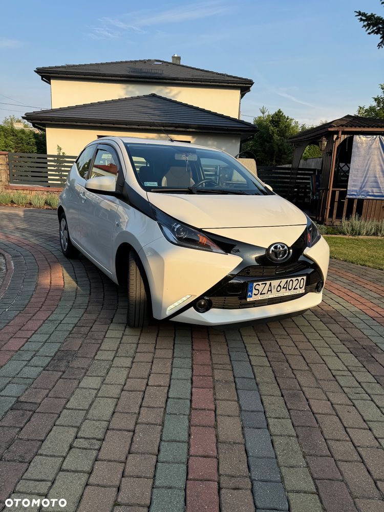 Toyota Aygo 1.0 VVT-i Sprint EU6 - 1