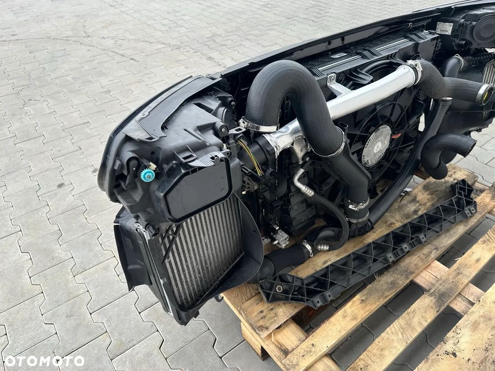 VW TOUAREG 7P 10-18R PAS PRZEDNI LAMPY KOMPLET CHLODNICE - 2