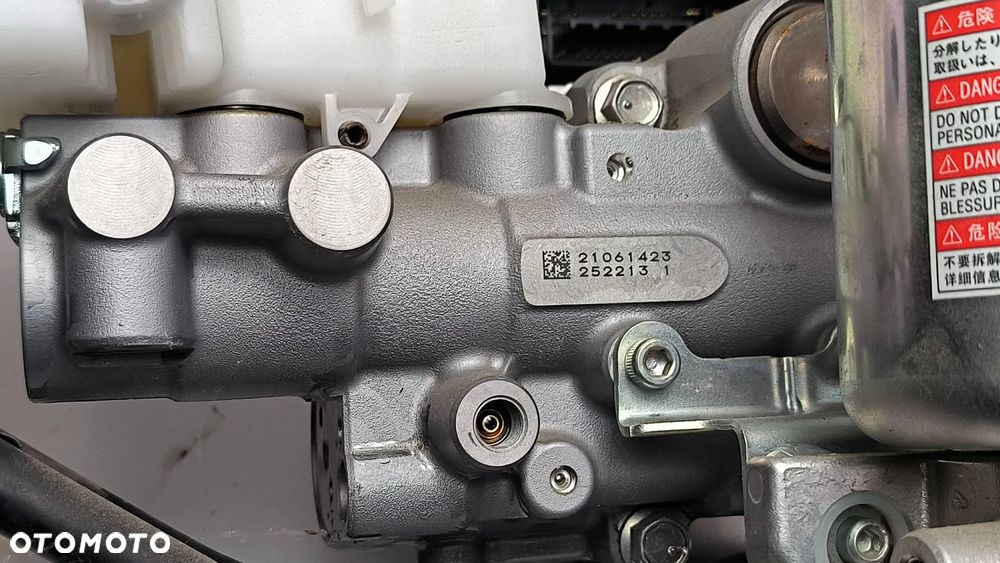 TOYOTA MIRAI II FCEV 2021 4720062050 Serwo hamulcowe - 8