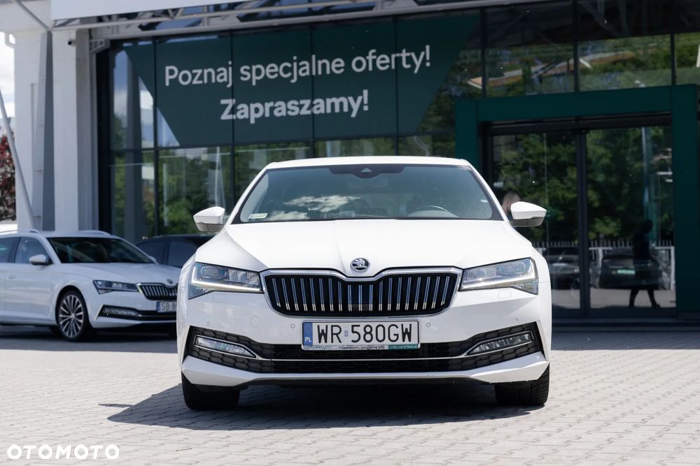 Skoda Superb 2.0 TSI L&K DSG - 3