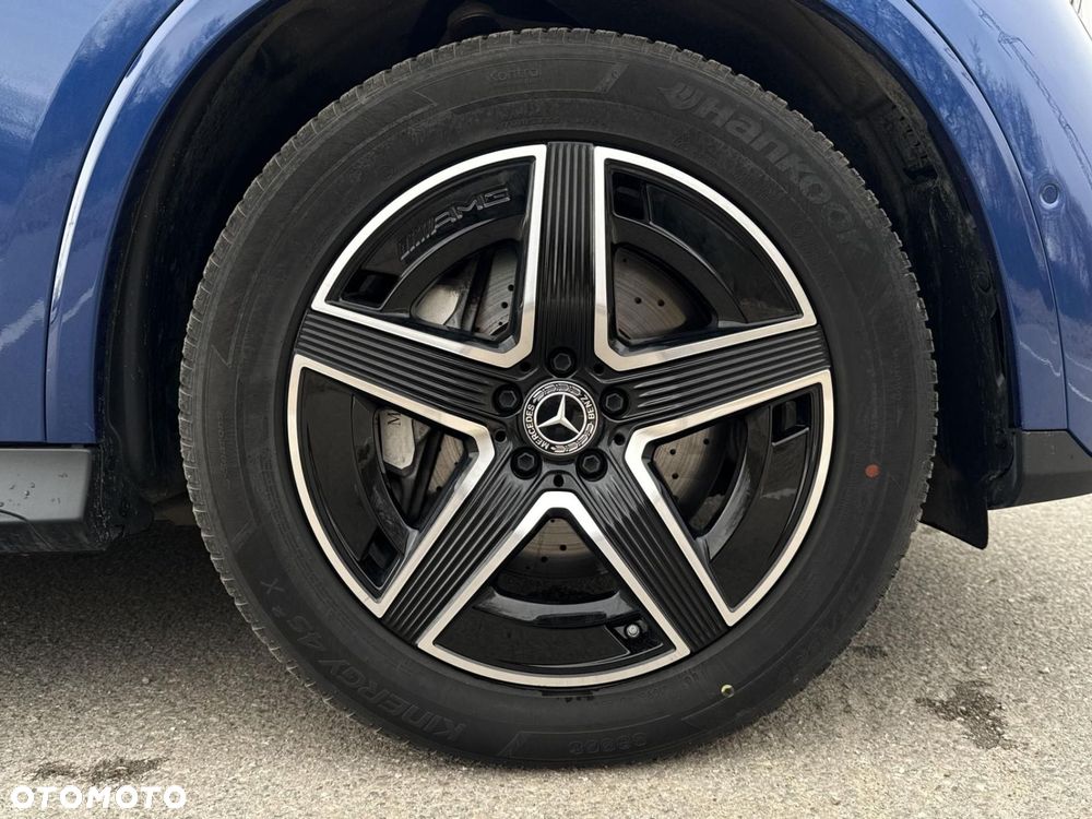 Mercedes-Benz GLC - 25