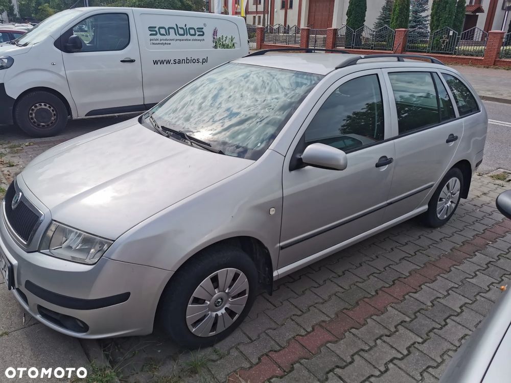 Skoda Fabia - 2