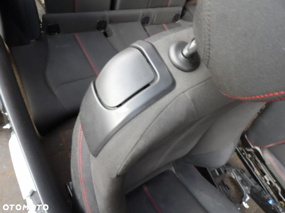BMW - F21 - FOTELE , KANAPA , BOCZKI , TUNEL ŚRODKOWY - EUROPA - 3 DRZWI - OGRZEWANE - KOMPLET - 6