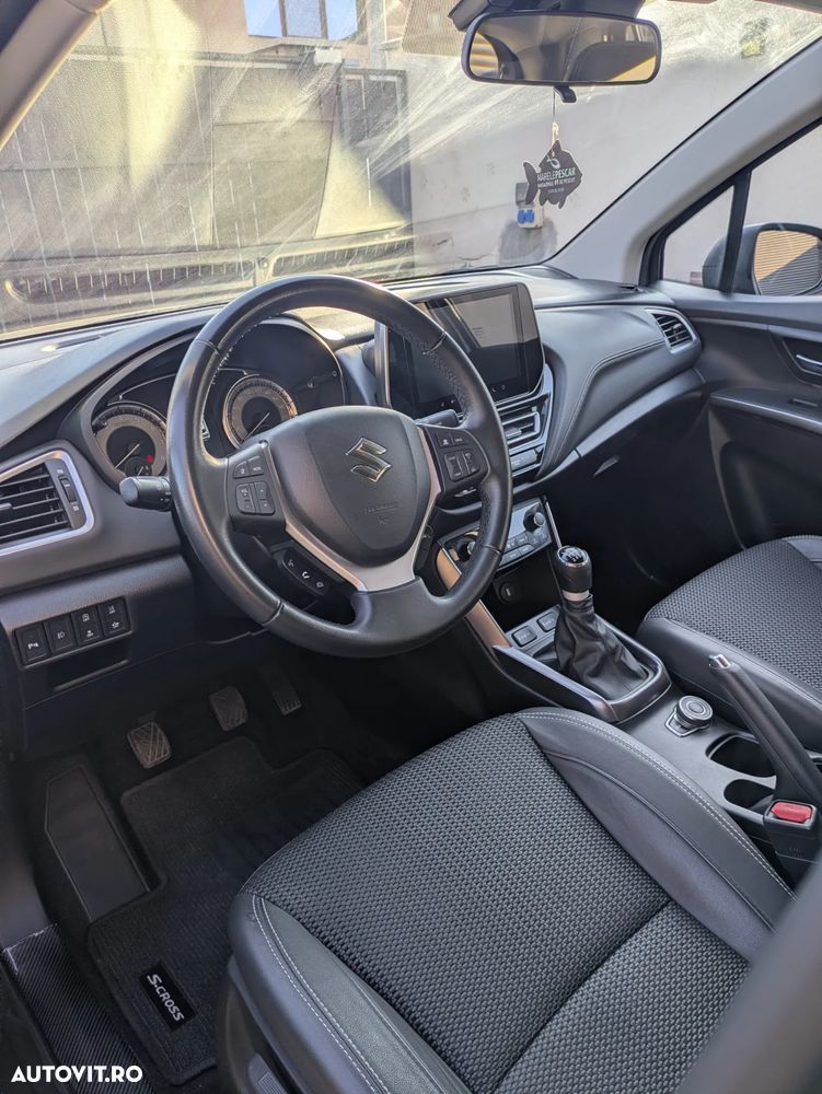 Suzuki SX4 ver-1-4-boosterjet-mhev-spirit - 4