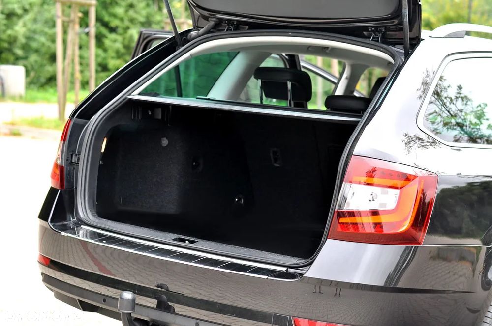 Skoda Octavia Combi 1.6 TDI Style - 20