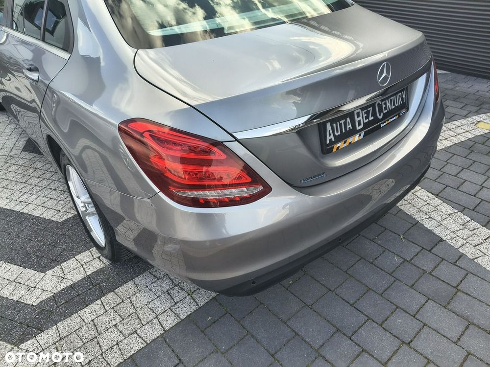 Mercedes-Benz Klasa C - 23
