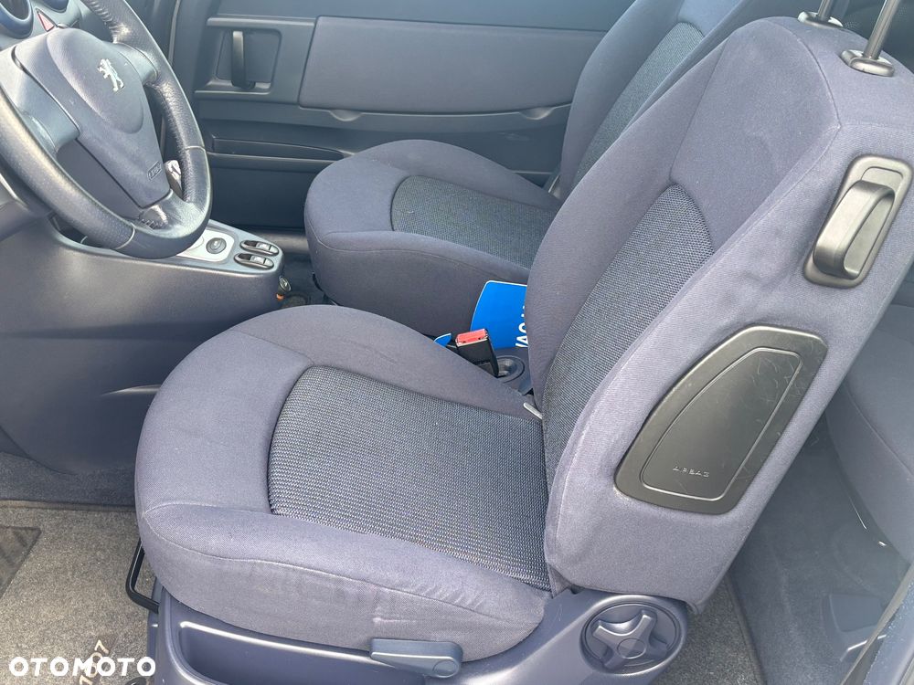 Peugeot 1007 110 2-Tronic Premium - 13