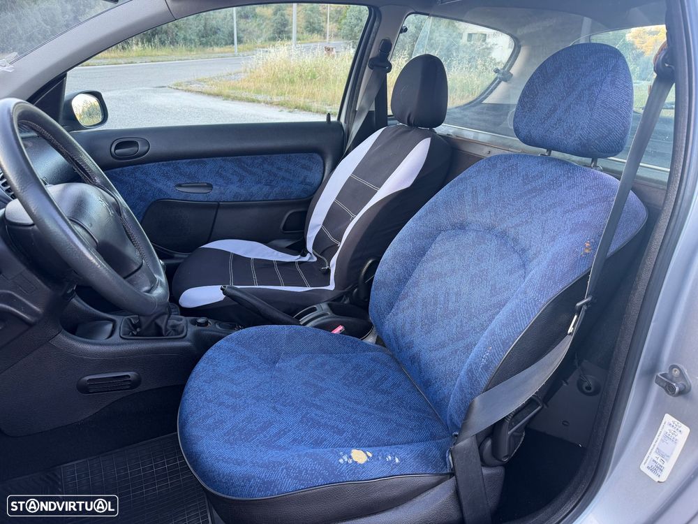Peugeot 206 - 6