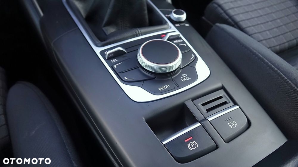 Audi A3 Sportback - 40