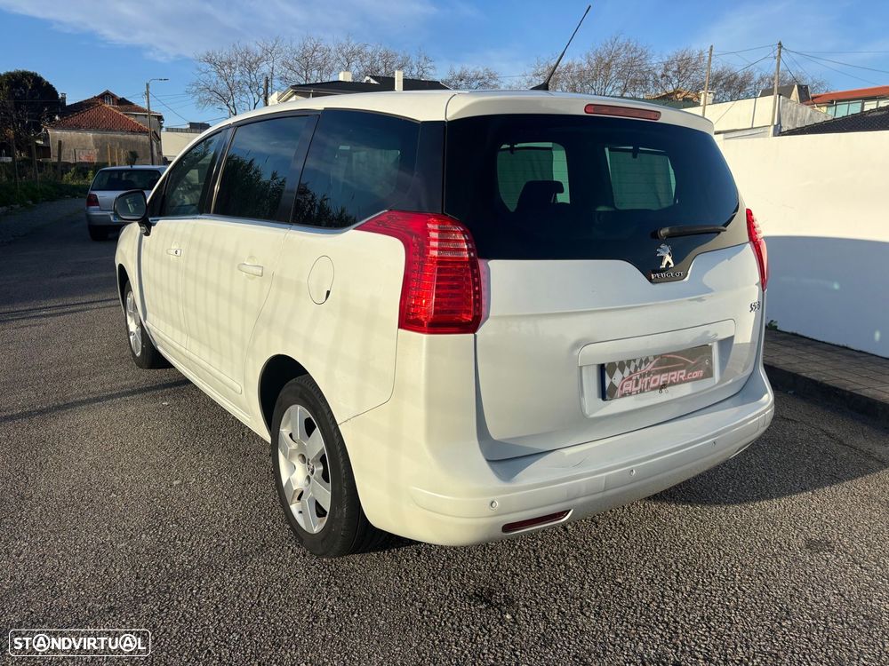 Peugeot 5008 1.6 HDi 7L Allure - 21