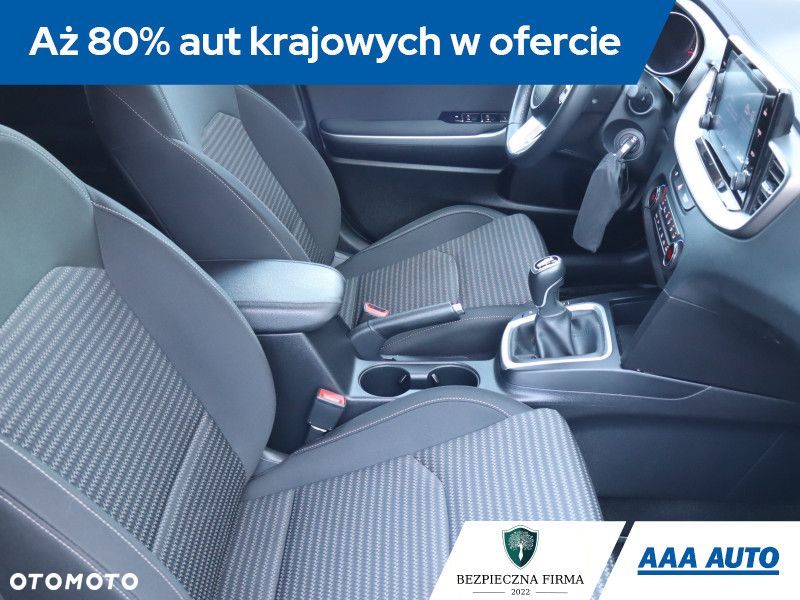 Kia Ceed - 11