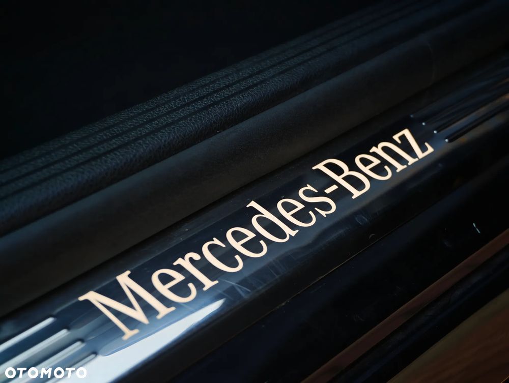 Mercedes-Benz Klasa C 180 7G-TRONIC - 13