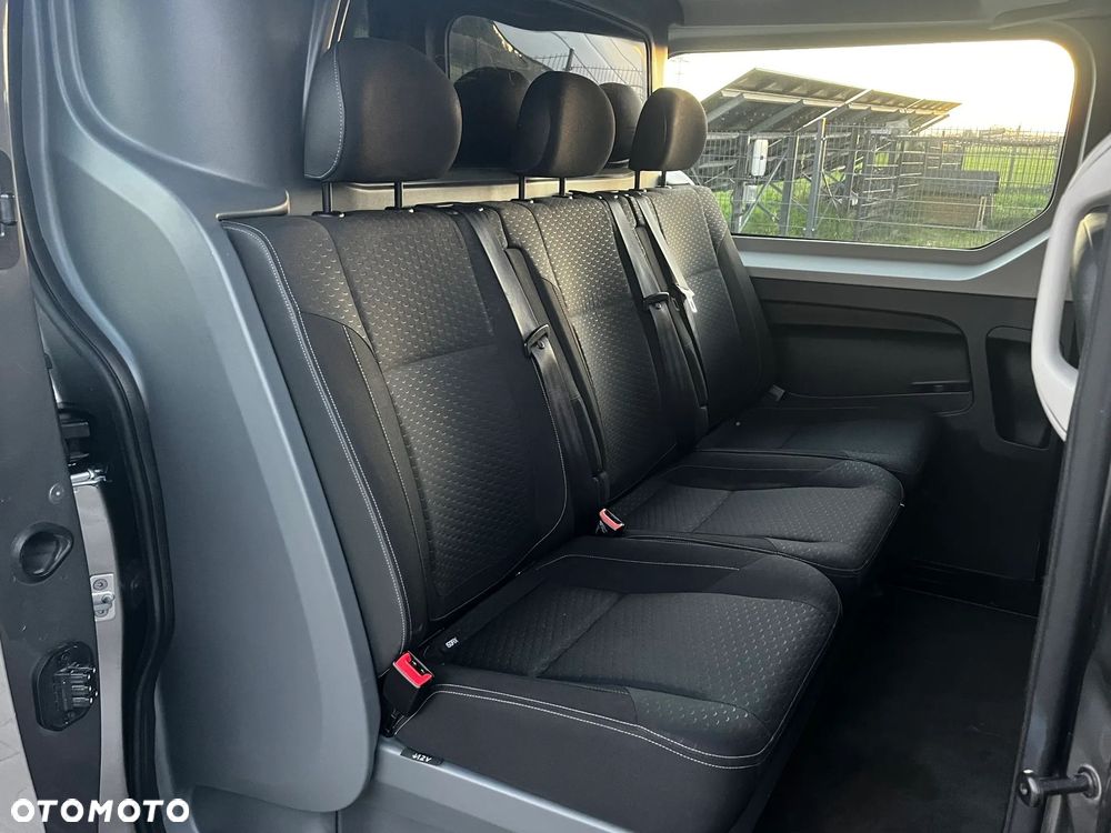 Opel Vivaro - 15