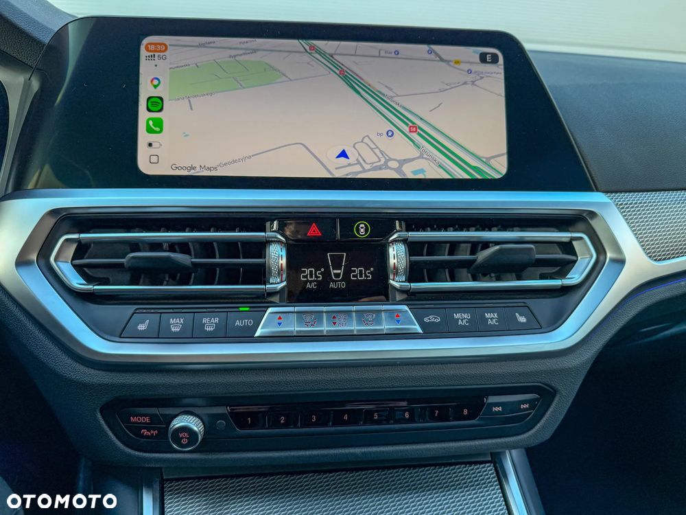 BMW Seria 3 320d xDrive M Sport Shadow - 25