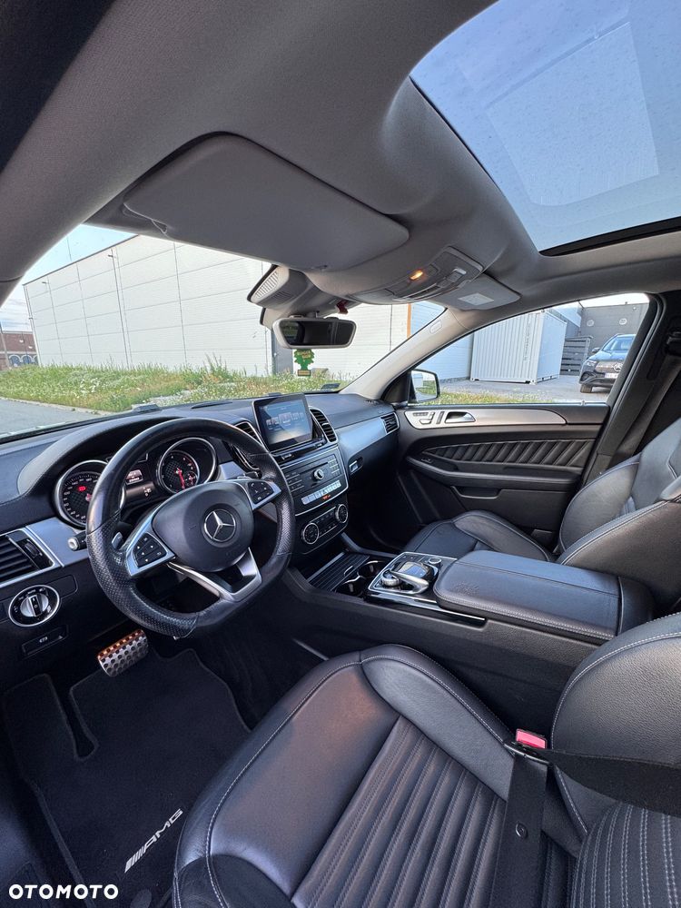 Mercedes-Benz GLE 350 d 4Matic 9G-TRONIC AMG Line - 9